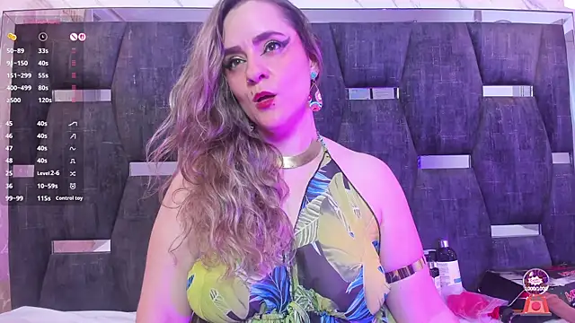 Snapshot of GinnaGrace chatting on September 2025 12:54:01 PM GinnaGrace online show from September 2025 12:54:01 PM