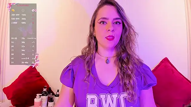 Snapshot of GinnaGrace chatting on November 2025 12:06:02 PM GinnaGrace online show from November 2025 12:06:02 PM