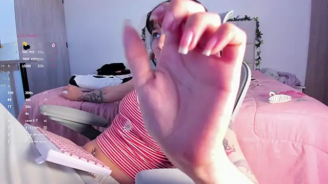 Snapshot of Sakito_Tokio chatting on September 2025 08:30:01 PM Sakito Tokio online show from September 2025 08:30:01 PM