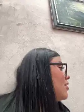 Snapshot of alissonfernandez_ chatting on May 2026 09:53:01 PM alissonfernandez online show from May 2026 09:53:01 PM