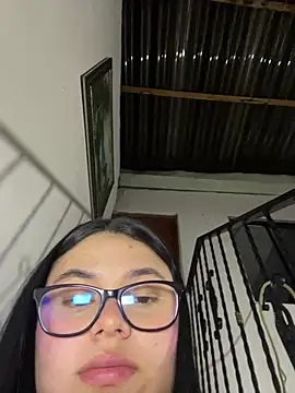 Snapshot of alissonfernandez_ chatting on July 2026 12:39:01 AM alissonfernandez online show from July 2026 12:39:01 AM