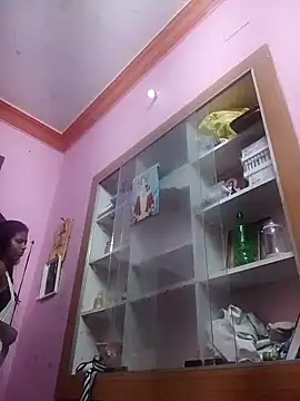 Villageammu18 online show from November 2025 11:03:01 PM