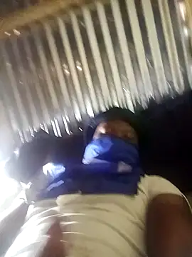 Snapshot of AquaticPlosion chatting on March 2026 10:33:01 AM AquaticPlosion online show from March 2026 10:33:01 AM