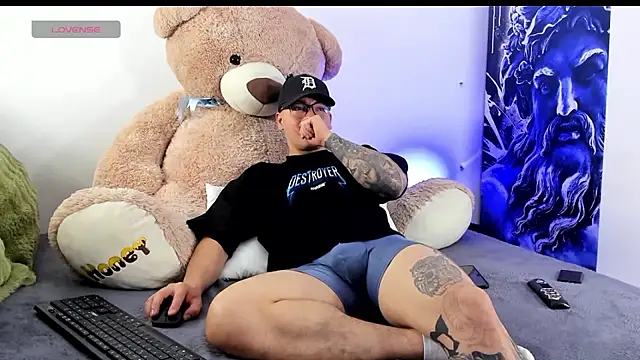 Snapshot of boyc022_ chatting on January 2026 02:27:01 AM boyc022 online show from January 2026 02:27:01 AM