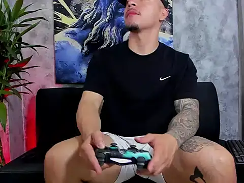 Snapshot of boyc022_ chatting on February 2026 04:43:01 PM boyc022 online show from February 2026 04:43:01 PM