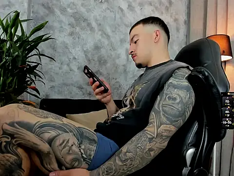 Snapshot of boyc022_ chatting on March 2026 10:27:02 PM boyc022 online show from March 2026 10:27:02 PM