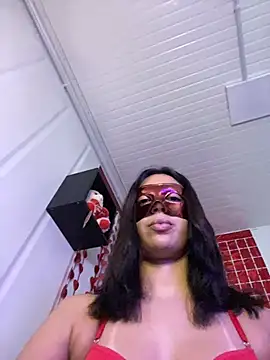 Snapshot of isabella048 chatting on December 2025 03:23:01 AM isabella048 online show from December 2025 03:23:01 AM