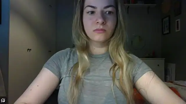 Snapshot of ROSIEx_sweet chatting on June 2026 06:44:01 AM ROSIEx sweet online show from June 2026 06:44:01 AM