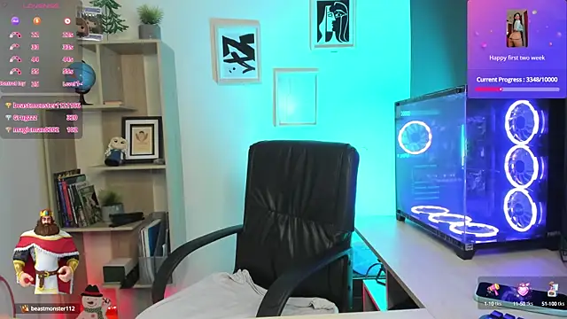 Snapshot of Sue_Wolls chatting on December 2024 02:11:02 PM Sue Wolls online show from December 2024 02:11:02 PM