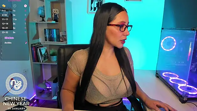 Snapshot of Sue_Wolls chatting on January 2025 06:14:02 PM Sue Wolls online show from January 2025 06:14:02 PM