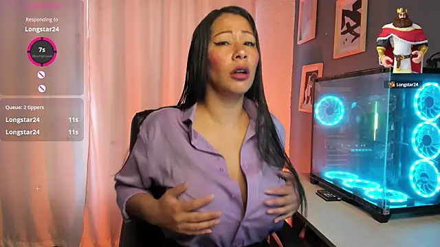 Snapshot of Sue_Wolls chatting on March 2025 01:27:02 PM Sue Wolls online show from March 2025 01:27:02 PM