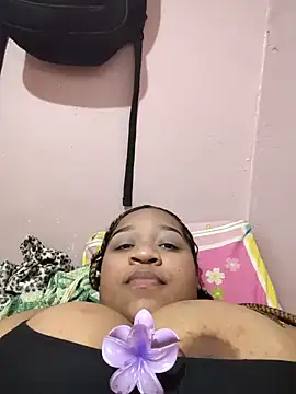 Snapshot of pretinha_dopoder chatting on July 2026 01:12:01 AM pretinha dopoder online show from July 2026 01:12:01 AM
