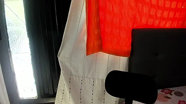 angela nix online show from October 2025 03:14:02 PM