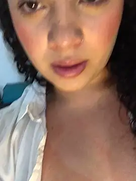 Snapshot of Julieta_333 chatting on March 2025 01:39:02 PM Julieta 333 online show from March 2025 01:39:02 PM