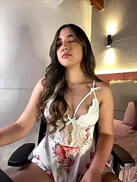 AniiRose online show from September 2025 01:17:01 AM