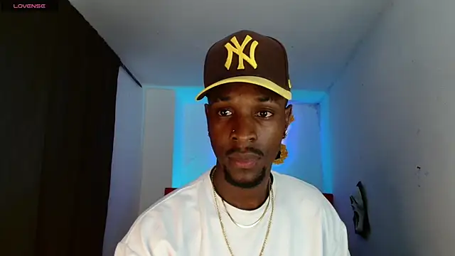 Aroonpapisex online show from February 2026 03:03:02 AM