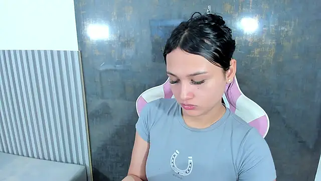 lana boomer online show from October 2025 08:19:02 PM