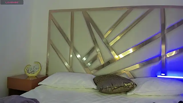 Carolina Evanss online show from September 2025 11:34:01 AM