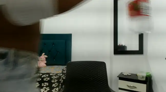 lucianadolll online show from February 2025 09:32:02 AM