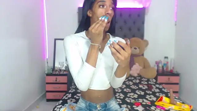 lucianadolll online show from September 2025 02:11:01 PM