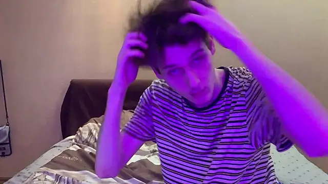 cutie guys online show from December 2024 04:57:01 PM