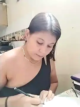 Stylevoluptuousvycky online show from January 2025 08:13:01 PM