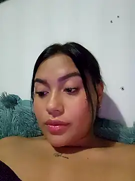 Val clarck online show from December 2024 11:18:01 PM