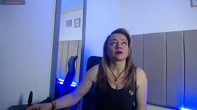 Lupiita223 online show from March 2025 12:56:02 PM