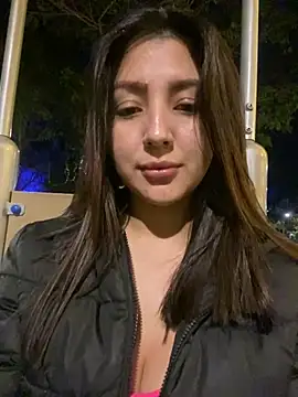 licky lu online show from January 2025 04:21:01 AM