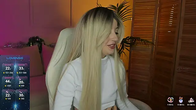 Katty Lights online show from January 2025 01:16:02 PM