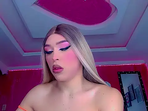 TiffanyMackensyy online show from November 2025 12:46:02 AM