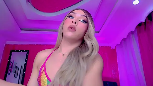 TiffanyMackensyy online show from April 2026 06:19:01 AM