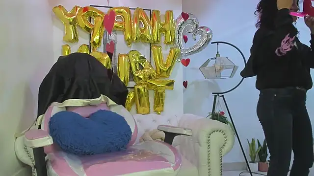 Theia moon online show from February 2025 12:38:02 PM