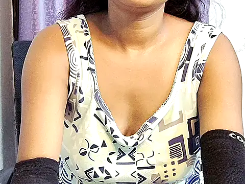 samosa73 online show from September 2025 03:11:02 PM