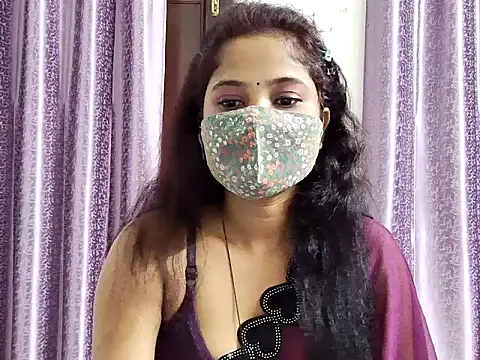 samosa73 online show from September 2025 06:35:01 PM