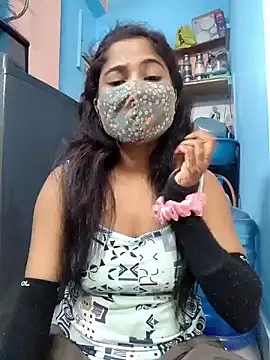 samosa73 online show from October 2025 07:47:01 PM