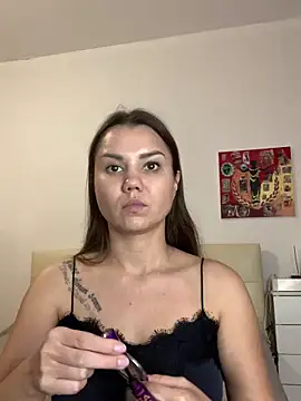 MiraMiss online show from September 2025 07:10:02 AM