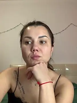 MiraMiss online show from February 2026 08:18:02 AM