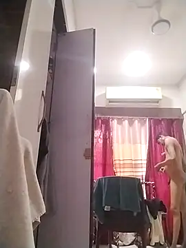 jenilmax online show from February 2026 11:36:01 AM