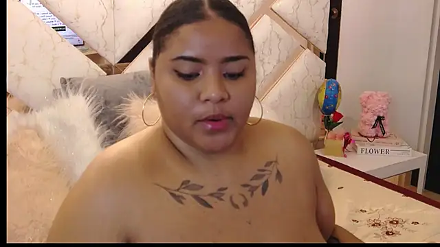 Snapshot of RAVENDIPAUL chatting on March 2025 01:10:01 AM RAVENDIPAUL online show from March 2025 01:10:01 AM
