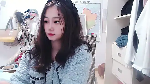 Cherie-xinxin01 online show from December 2024 02:48:02 PM