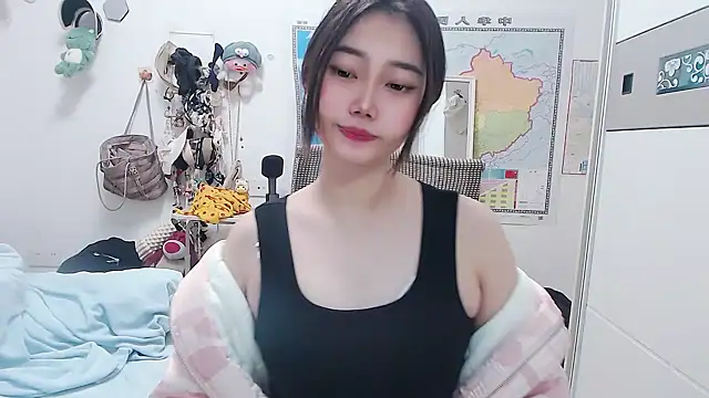 Cherie-xinxin01 online show from December 2024 12:16:02 PM