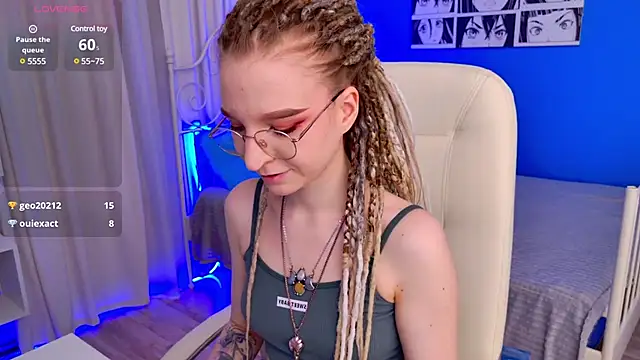 VioletShine online show from March 2025 02:44:01 PM