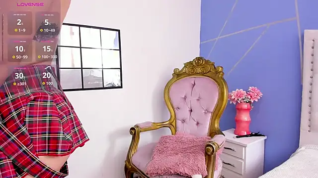 DannaMishellx  online show from October 2025 03:57:02 PM