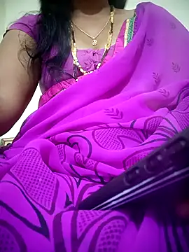 Snapshot of Telugu-mirchi chatting on October 2025 06:20:02 PM Telugu-mirchi online show from October 2025 06:20:02 PM