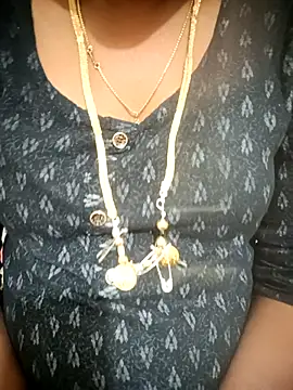 Snapshot of Telugu-mirchi chatting on November 2025 06:50:01 PM Telugu-mirchi online show from November 2025 06:50:01 PM