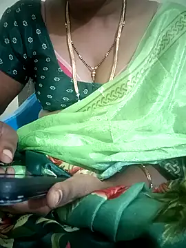 Snapshot of Telugu-mirchi chatting on November 2025 05:56:01 PM Telugu-mirchi online show from November 2025 05:56:01 PM