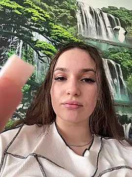 VixenAmour online show from March 2025 09:32:02 PM