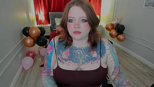 MoonLghte online show from March 2026 07:50:01 PM