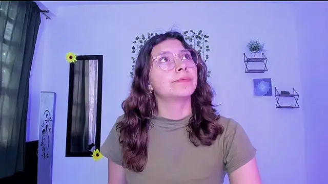 Noellesable online show from December 2024 05:15:01 PM